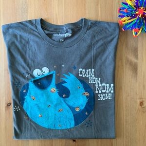 NWOT Dark Grey Tee: Cookie Monster Omm Nom Nom Nom